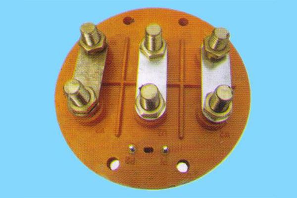 電動機接線柱
